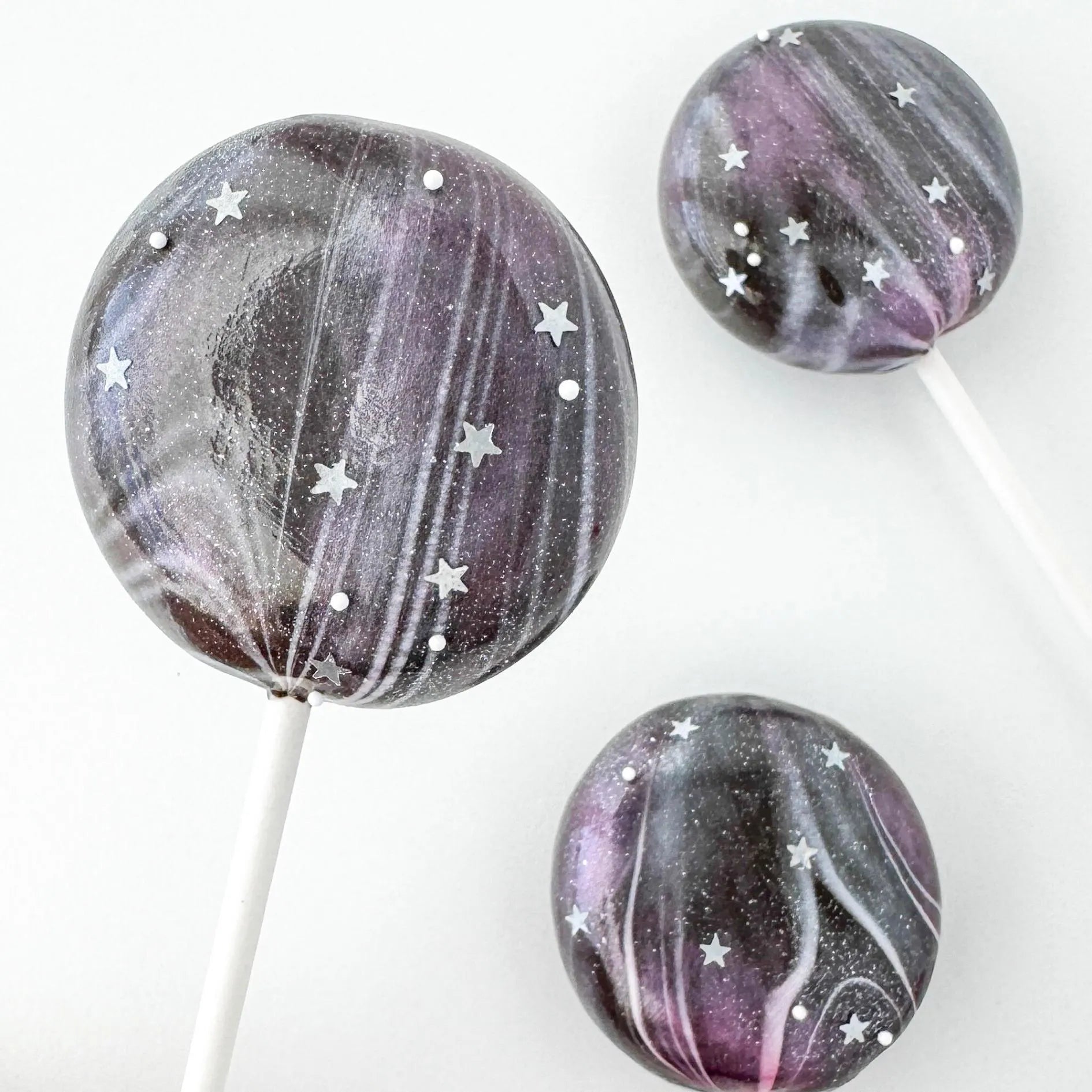 Silver Edible Glitter Stars on Desserts