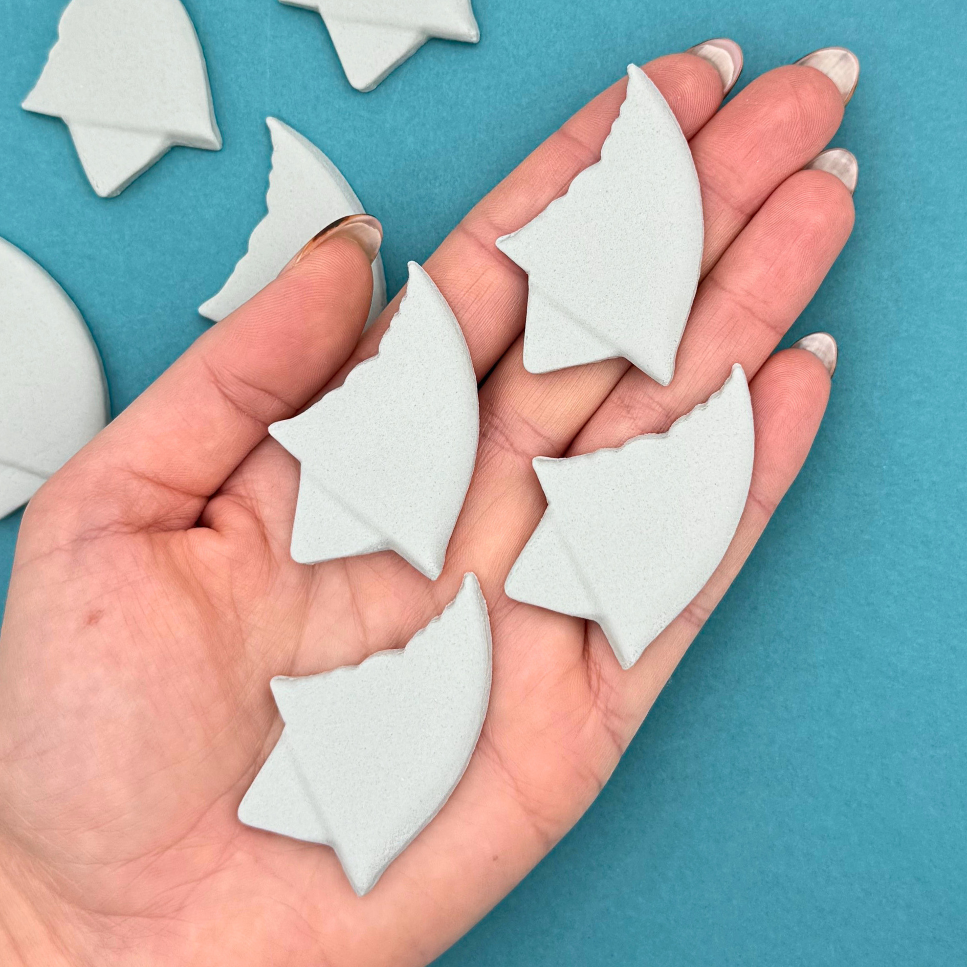 Shark Fin Sugar Shapes (12)