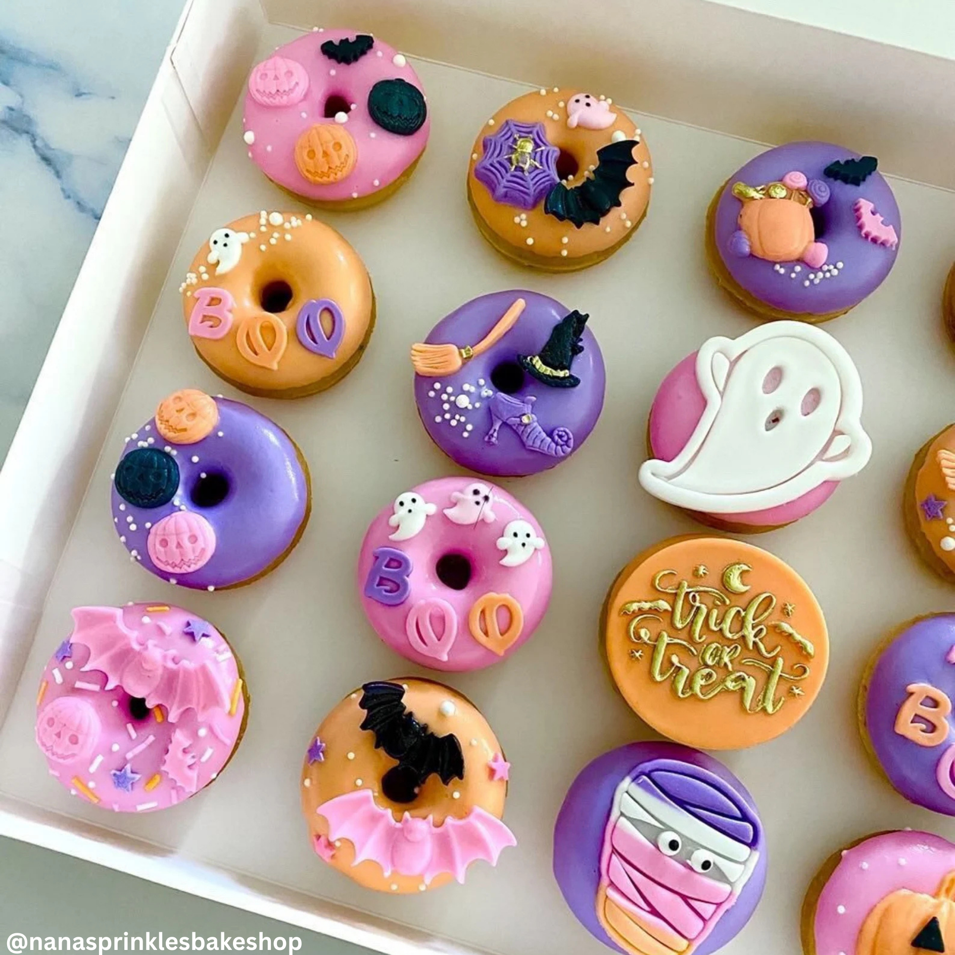 Mini Pink & White Icing Ghosts (18)